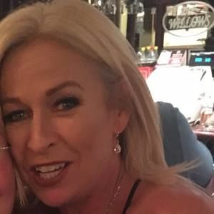 Meet your Posher, Liz